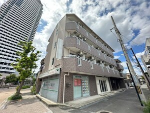 ワイズマンション外観写真