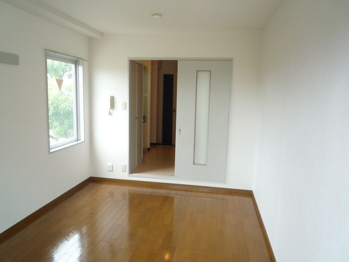 物件内観写真16　(居室)