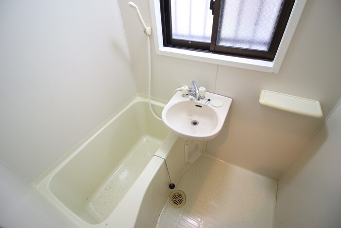 物件内観写真9　(バス／シャワールーム等)