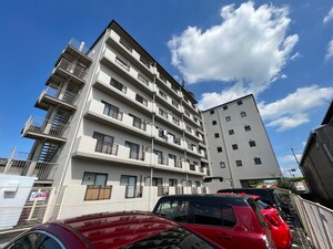 リヴァク栗東外観写真