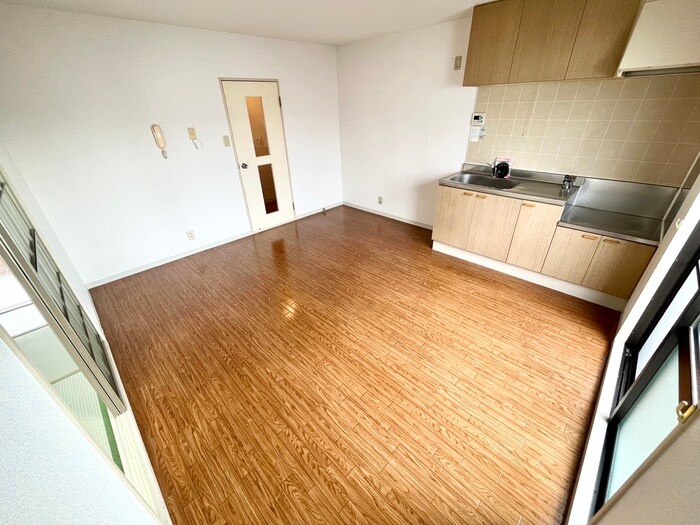 物件内観写真8　(居室)