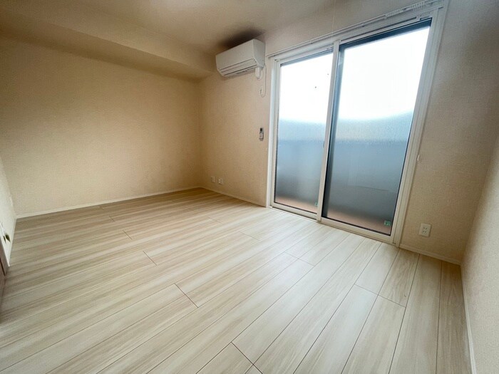 物件内観写真6　(居室)