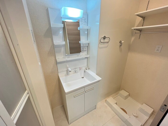 物件内観写真9　(洗面)