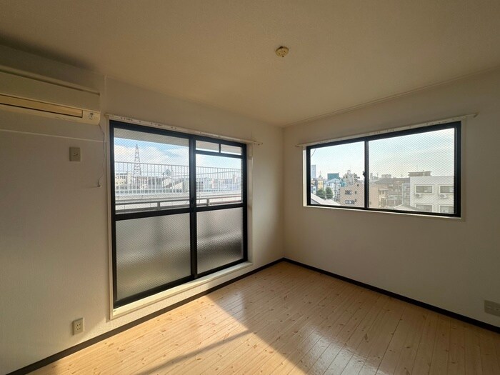 物件内観写真10　(居室)