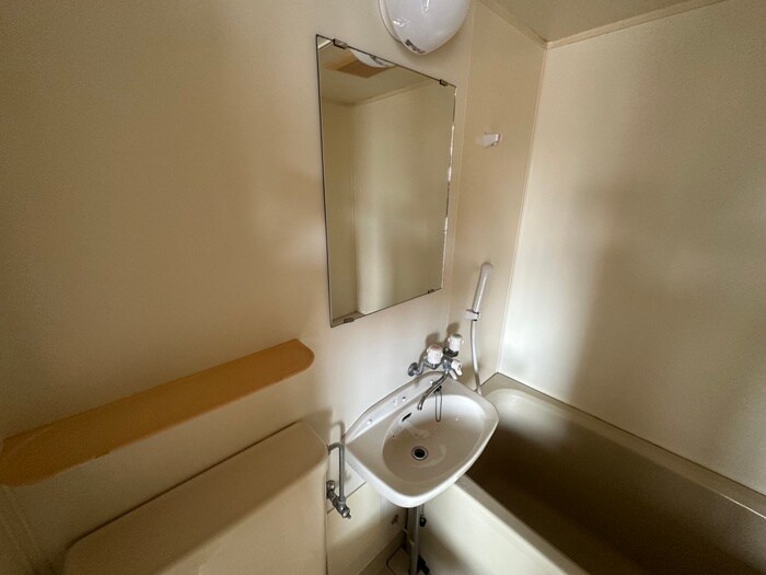 物件内観写真18　(洗面)