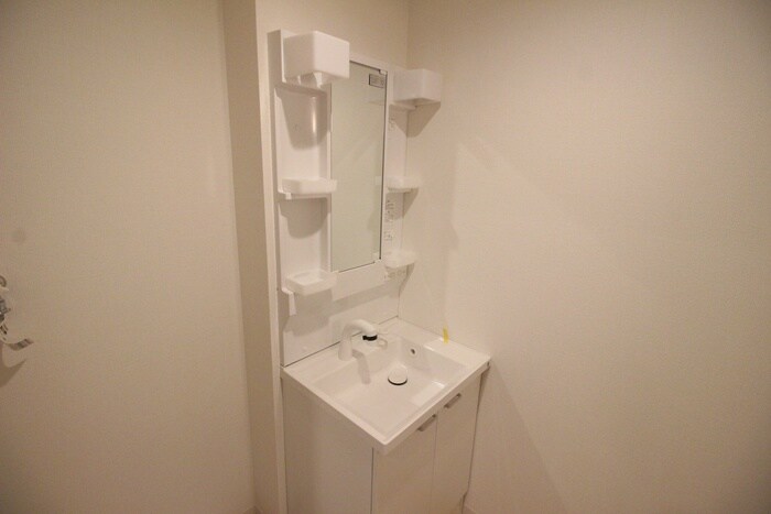 物件内観写真9　(洗面)