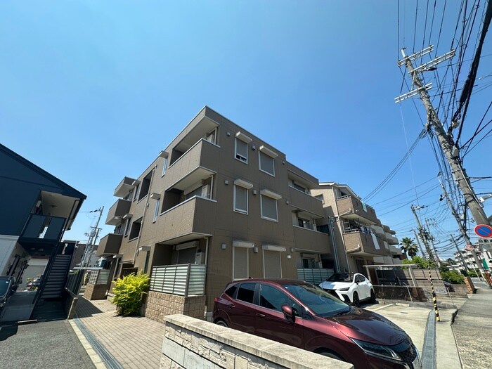 物件外観写真1　(外観写真)