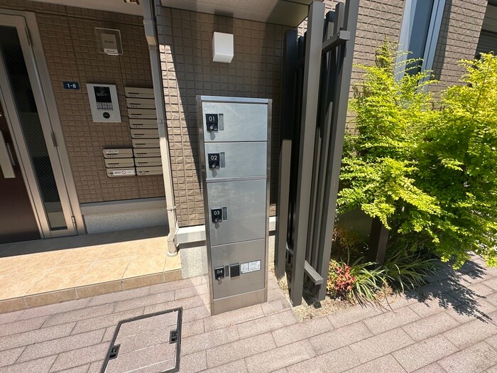 物件外観写真6　(建物設備)