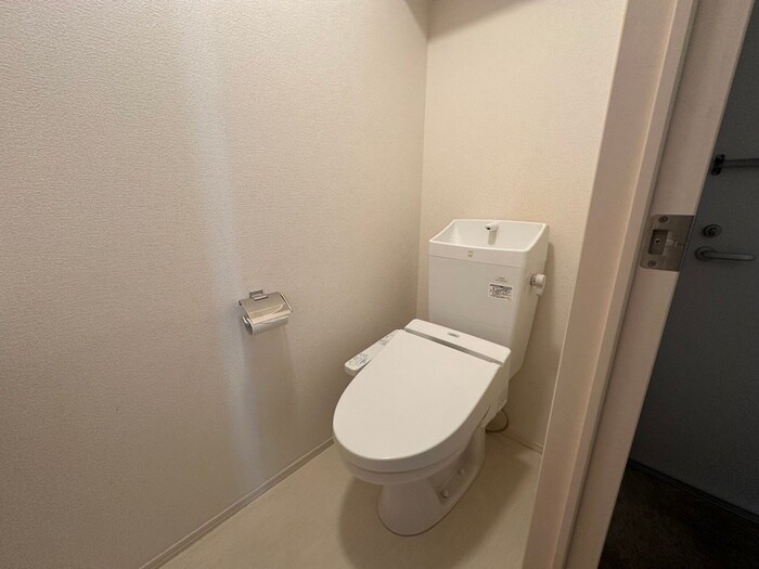 物件内観写真10　(トイレ)