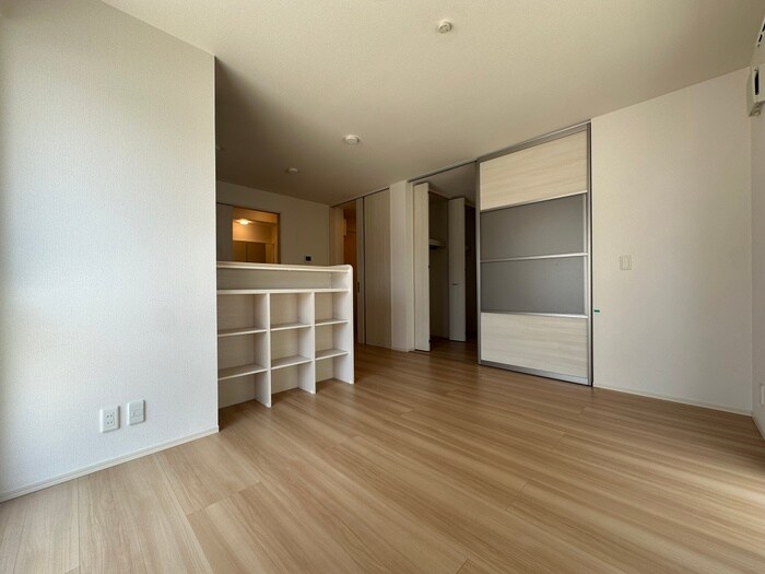 物件内観写真12　(居室)