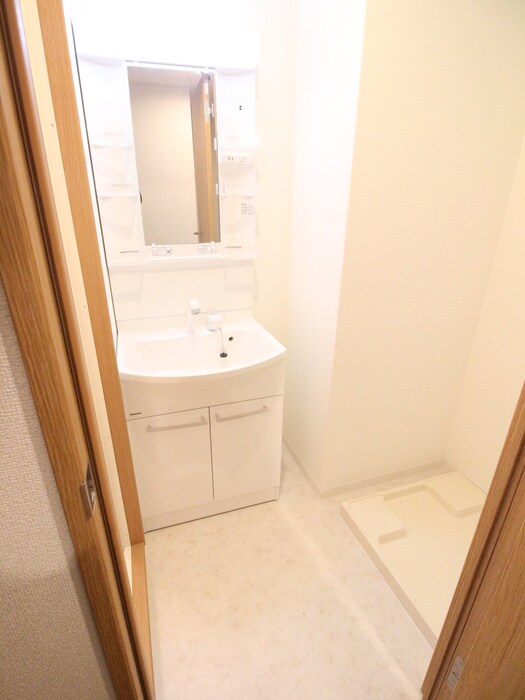 物件内観写真13　(洗面)