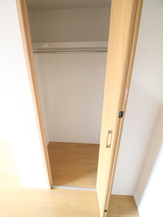 物件内観写真17　(収納)