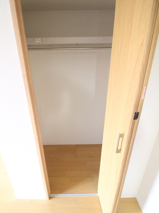 物件内観写真17　(収納)
