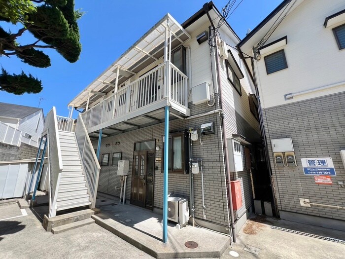 物件外観写真1　(外観写真)