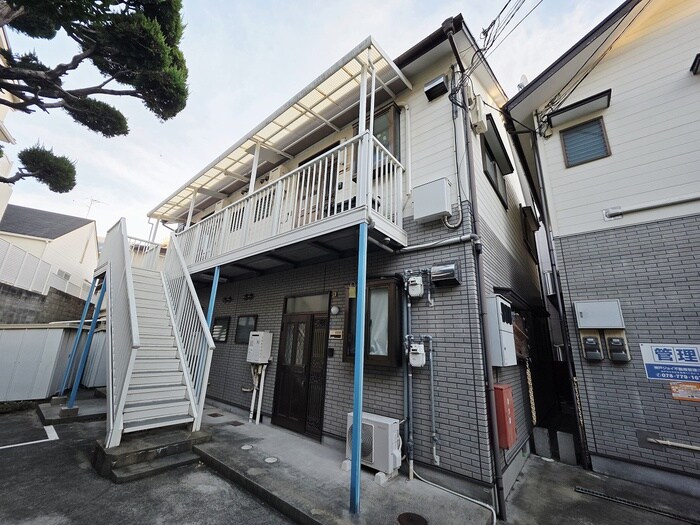 物件外観写真4　(外観写真)