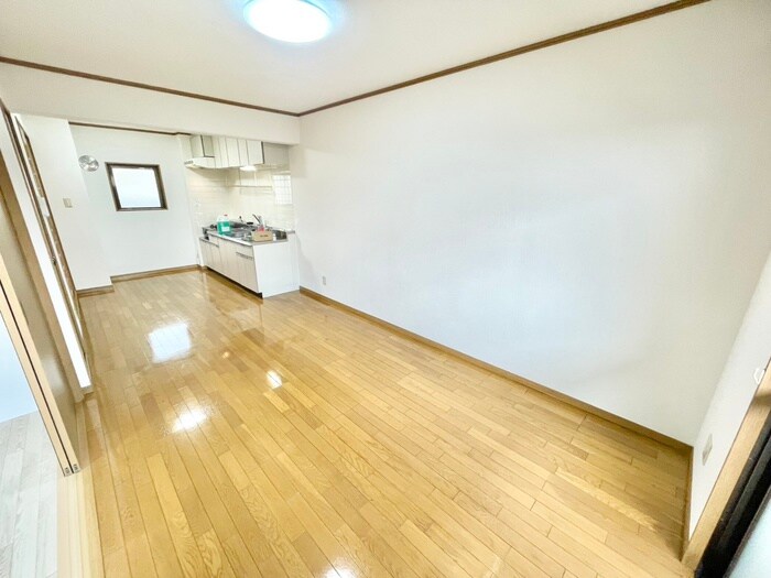 物件内観写真7　(居室)