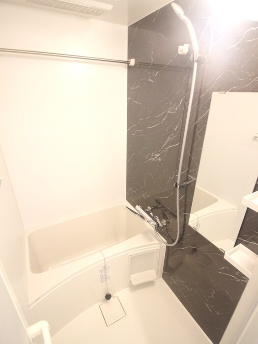 物件内観写真8　(バス／シャワールーム等)