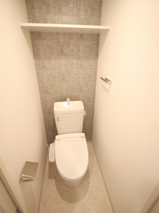 物件内観写真9　(トイレ)