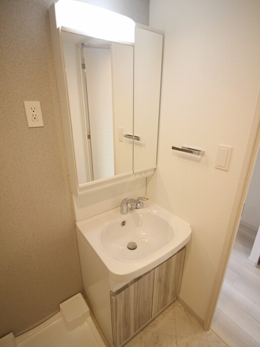 物件内観写真10　(洗面)