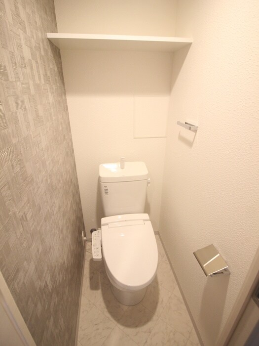 物件内観写真11　(トイレ)