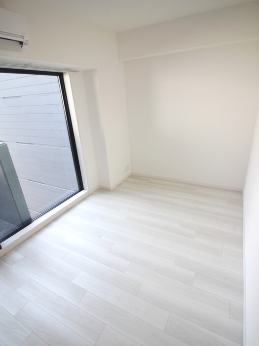 物件内観写真12　(居室)