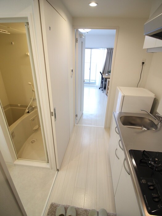 物件内観写真17　(廊下)