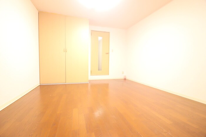 物件内観写真11　(居室)