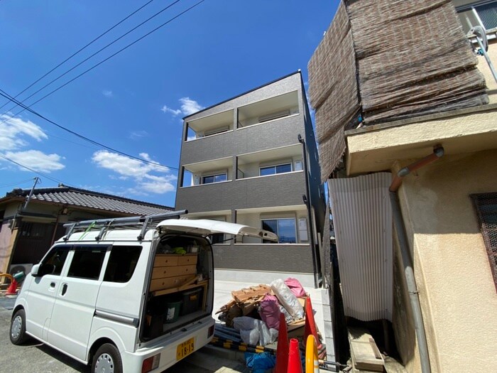 物件外観写真5　(外観写真)