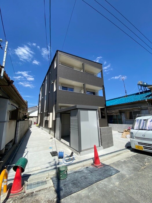 物件外観写真6　(外観写真)