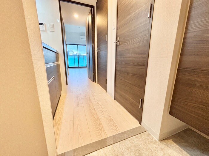 物件内観写真15　(廊下)