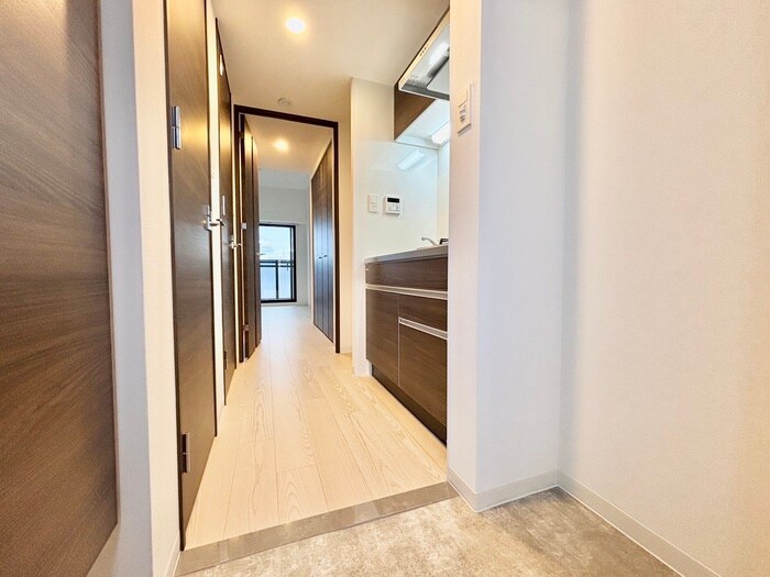 物件内観写真15　(廊下)