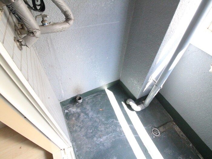 物件内観写真18　(洗濯機置場)