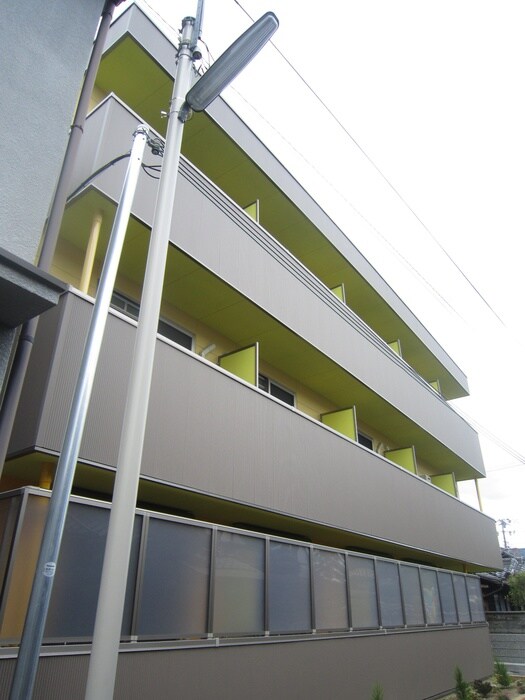 物件外観写真3　(外観写真)