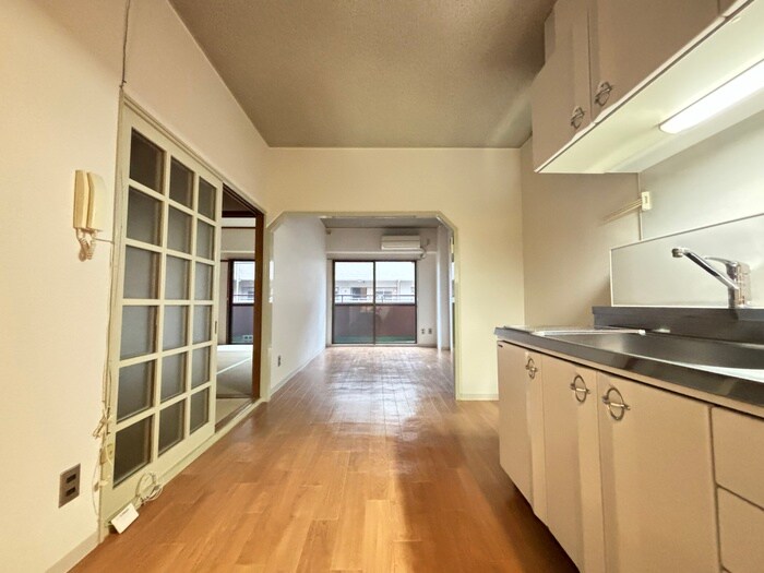 物件内観写真7　(居室)