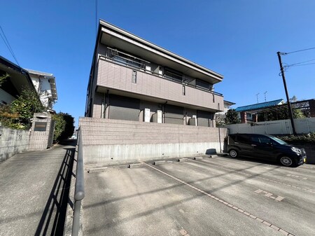 シャンブルすずらん外観写真