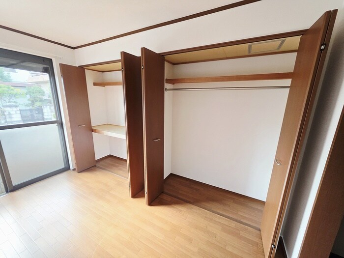物件内観写真13　(収納)