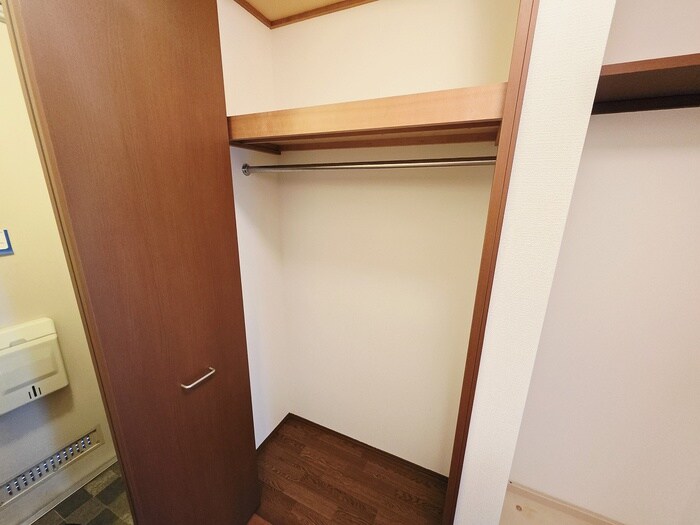 物件内観写真14　(収納)