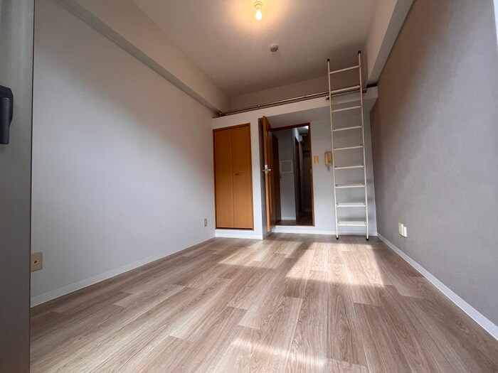 物件内観写真16　(居室)