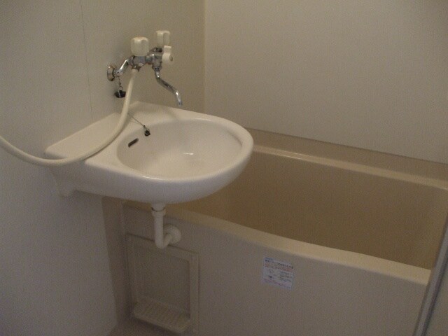 物件内観写真9　(バス／シャワールーム等)