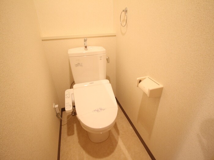 物件内観写真14　(トイレ)