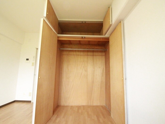 物件内観写真13　(収納)