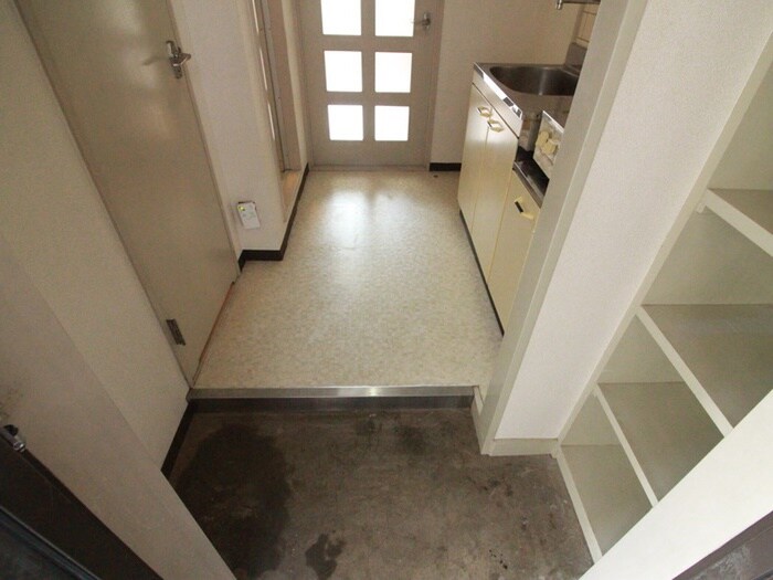 物件内観写真16　(廊下)