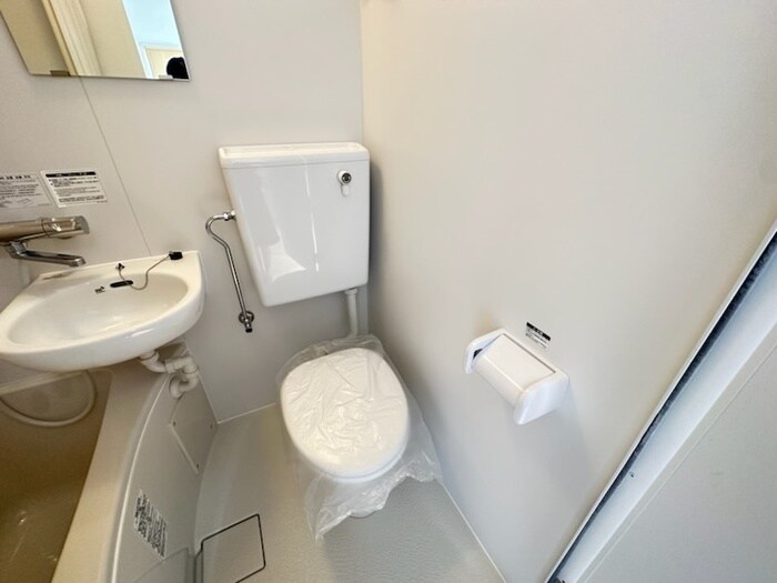 物件内観写真12　(トイレ)