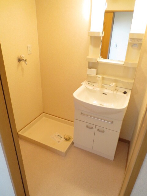 物件内観写真15　(洗面)