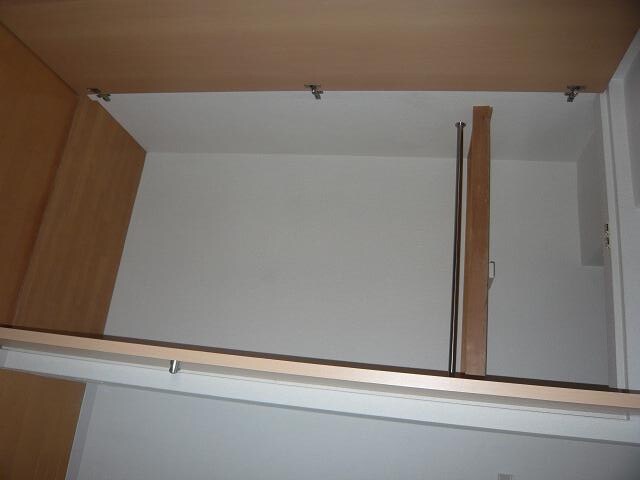 物件内観写真15　(収納)