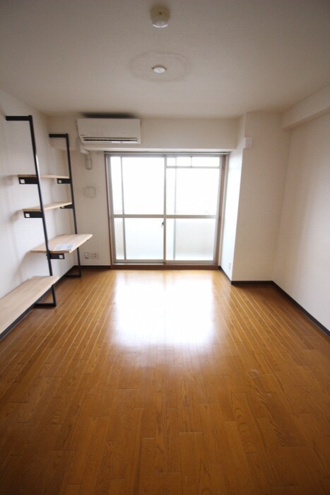 物件内観写真13　(居室)