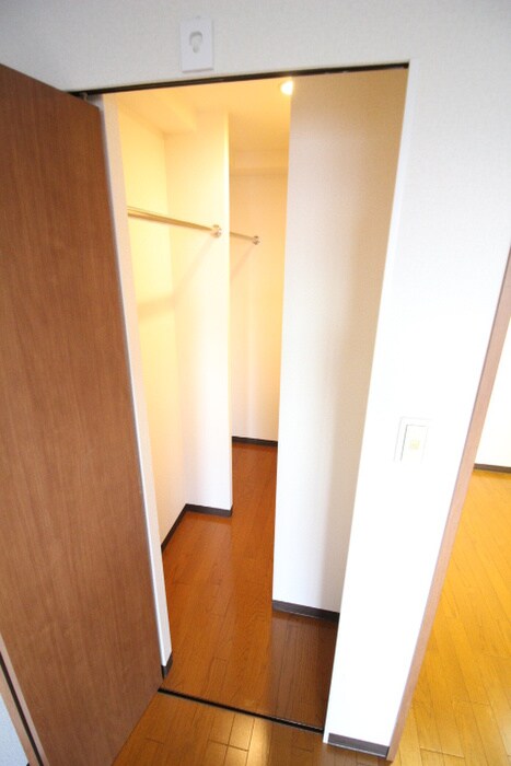 物件内観写真14　(収納)