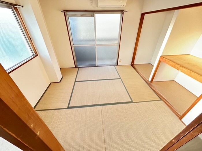 物件内観写真10　(居室)