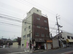 重久ビル外観写真
