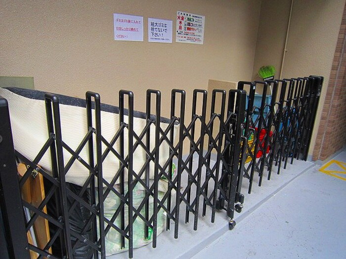 物件外観写真6　(建物設備)